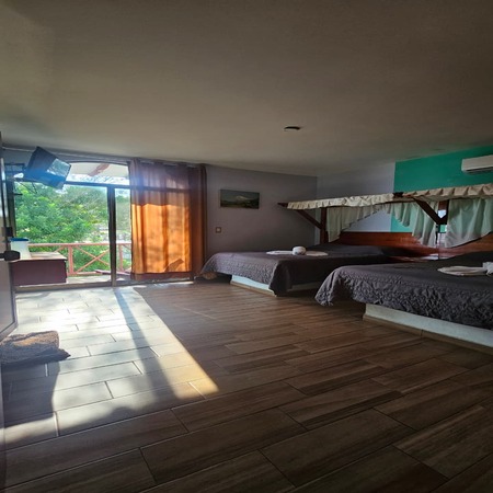 WhatsApp Image 2025-12-18 at 9.41.11 AM